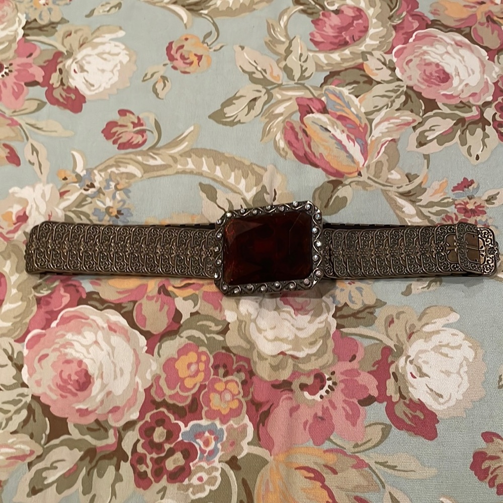 Stretch belt